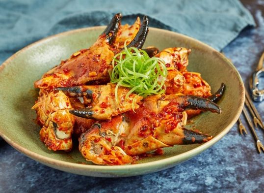 Chilli garlic crab claws