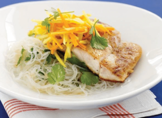 Nile perch fillets with apple acar