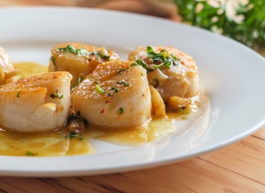 Seared Portuguese Garlic Scallops