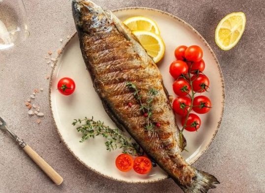 broiled trout with garlic
