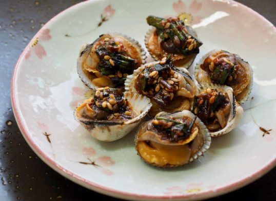 cockles in ginger sauce