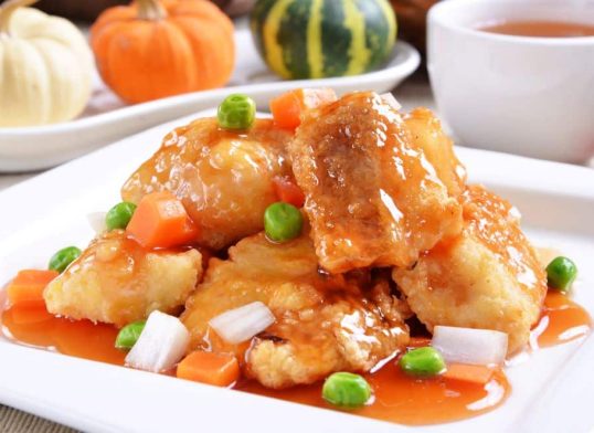 fried mullet with sweet and sour sauce