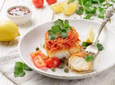 hake with roasted red pepper sauce