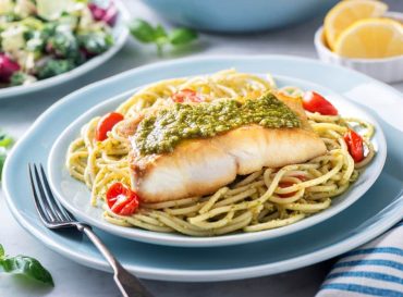 halibut with pesto and tomatoes