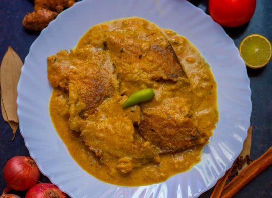 pomfret mango curry