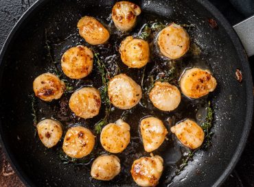 scallops with garlic butter sauce