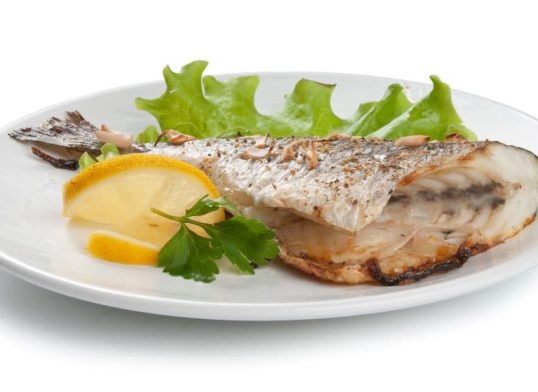 sea bream with garlic and parsley