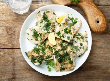baked fish with lemond and herbs