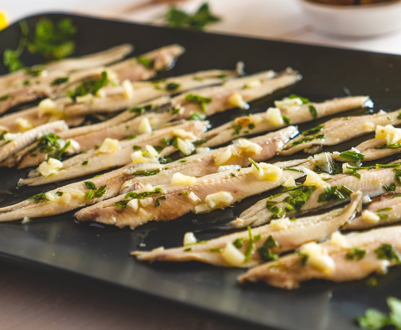 anchovies in garlic 1kg