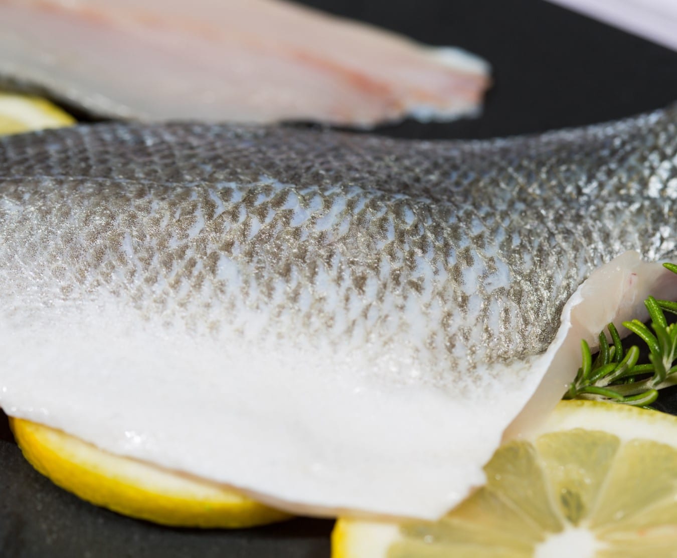 seabass fillets (wild) 380/450gram